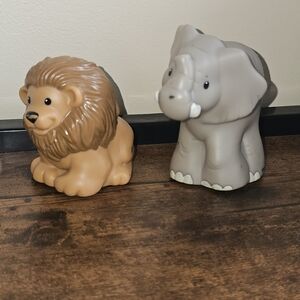 Fisher Price Little People Zoo Talkers Elephant And Lion 2011 Mattel Toys